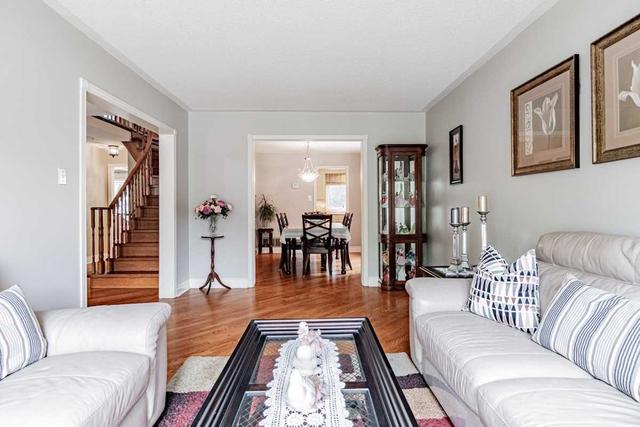 2048 Grand Blvd, House detached with 4 bedrooms, 3 bathrooms and 4 parking in Oakville ON | Image 29