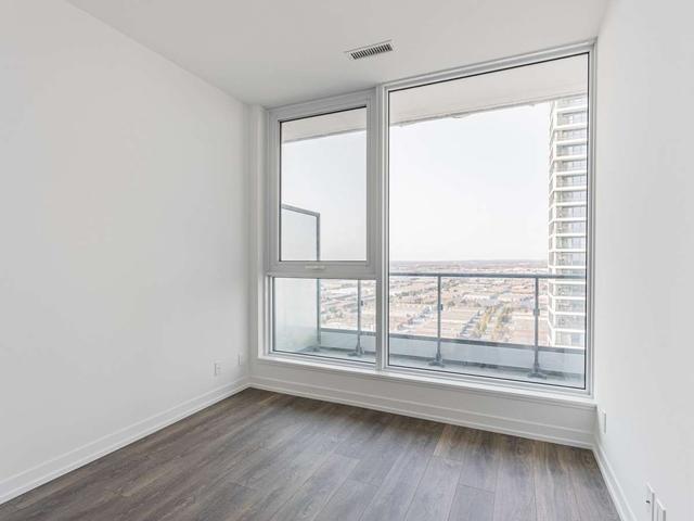 3301 - 5 Buttermill Ave, Condo with 2 bedrooms, 2 bathrooms and 1 parking in Vaughan ON | Image 5