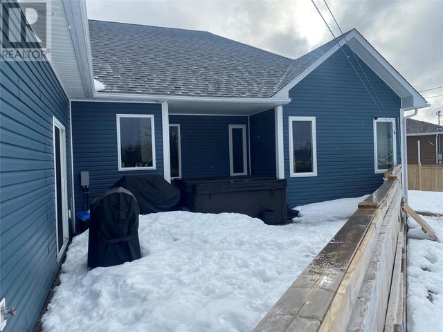 17 Quimby Place, House detached with 3 bedrooms, 2 bathrooms and null parking in Gander NL | Image 5