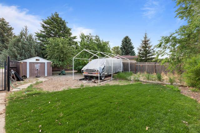 42 Chinook Drive Sw, House detached with 3 bedrooms, 3 bathrooms and 4 parking in Medicine Hat AB | Image 30