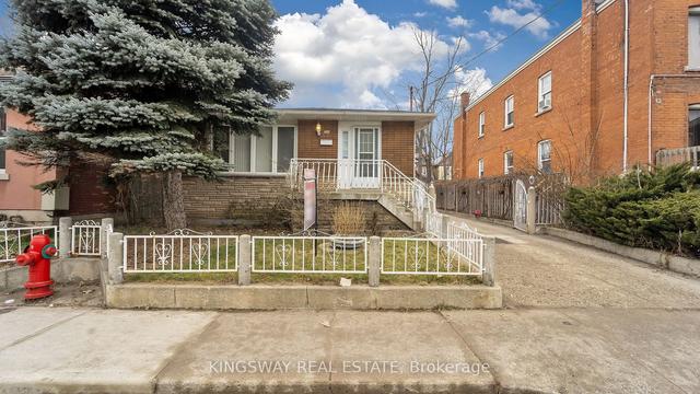 293 Wentworth St, House detached with 3 bedrooms, 2 bathrooms and 5 parking in Hamilton ON | Image 23