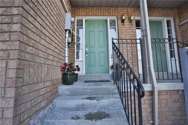 85 - 65 Brickyard Way, Townhouse with 3 bedrooms, 2 bathrooms and 1 parking in Brampton ON | Image 2