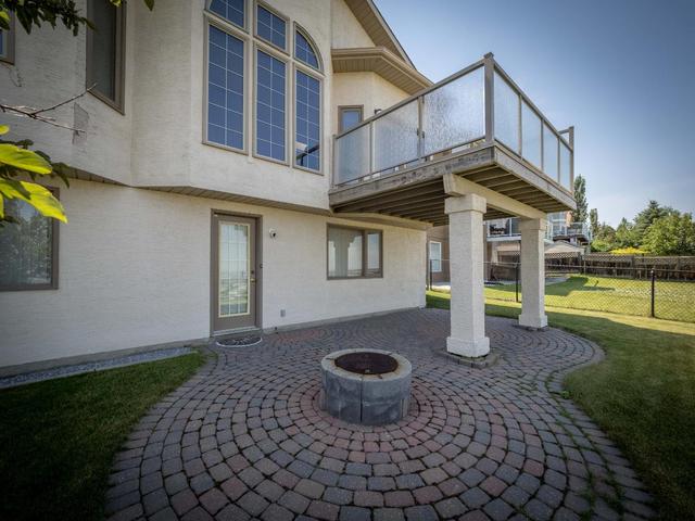 315 Edgebrook Rise Nw, House detached with 3 bedrooms, 3 bathrooms and 4 parking in Calgary AB | Image 14