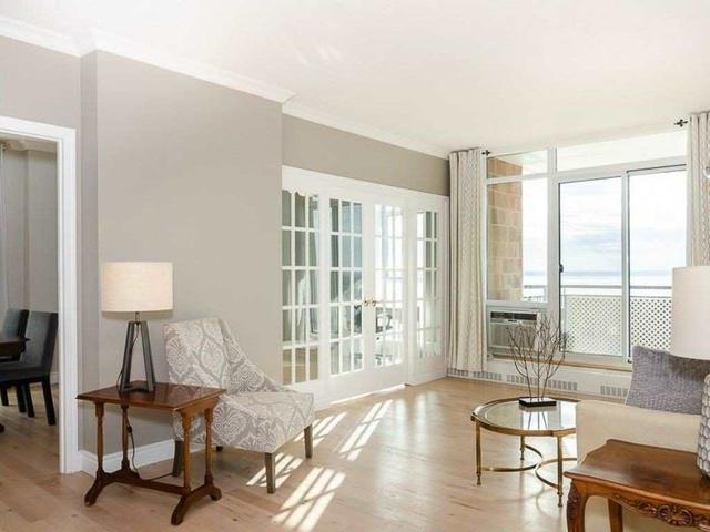 1705 - 5250 Lakeshore Rd, Condo with 2 bedrooms, 2 bathrooms and 1 parking in Burlington ON | Image 4