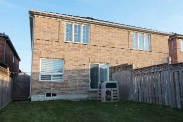86 Sand Cherry Cres, House semidetached with 4 bedrooms, 3 bathrooms and 1 parking in Brampton ON | Image 8