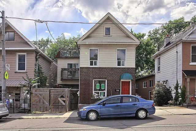 upper - 370 Jones Ave, House detached with 3 bedrooms, 1 bathrooms and 1 parking in Toronto ON | Image 1