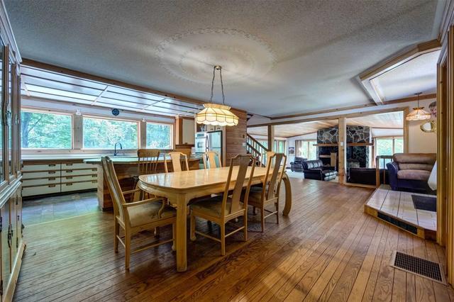 282 Highway 118 Hllw, House detached with 3 bedrooms, 3 bathrooms and 12 parking in Faraday ON | Image 37