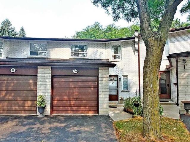 50 Porterfield Cres, Townhouse with 3 bedrooms, 2 bathrooms and 2 parking in Markham ON | Image 1