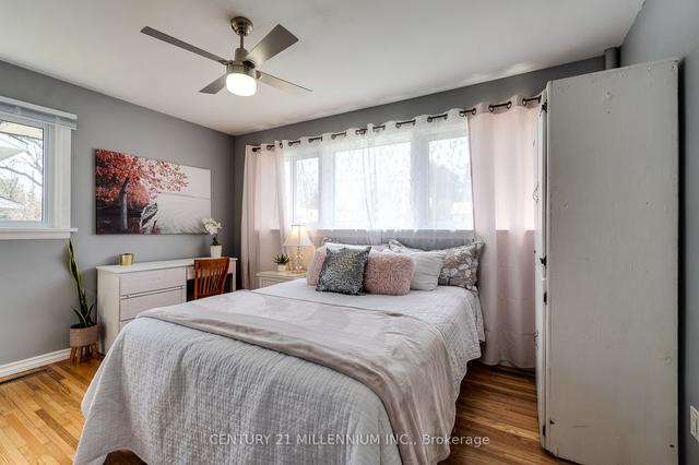 323 Eighth St, House detached with 3 bedrooms, 2 bathrooms and 5 parking in Midland ON | Image 13