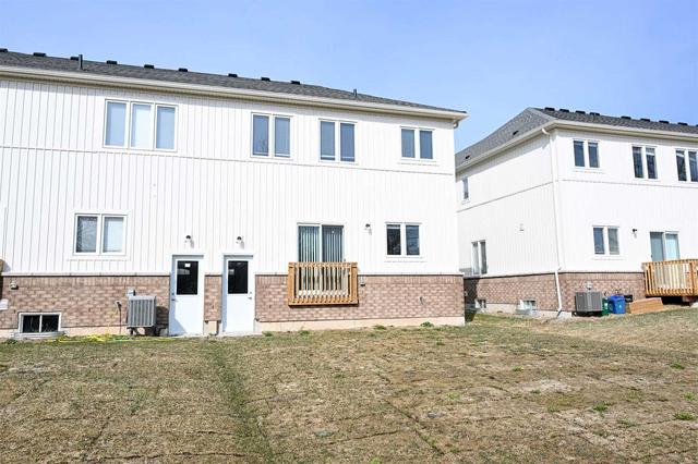 1218 Plato Dr, House attached with 3 bedrooms, 3 bathrooms and 2 parking in Fort Erie ON | Image 33