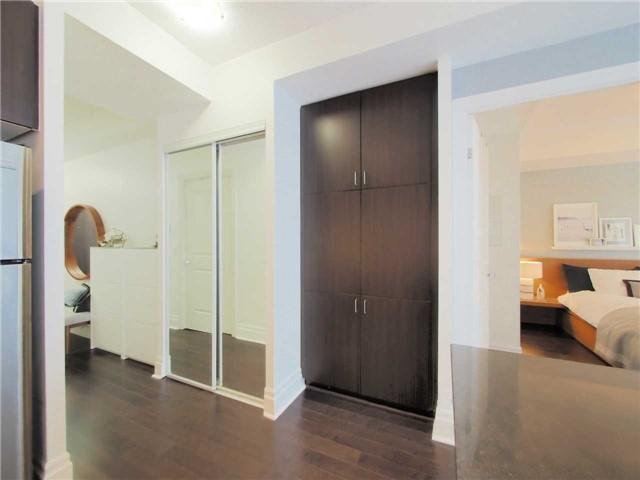 405 - 111 Upper Duke Cres, Condo with 1 bedrooms, 1 bathrooms and 1 parking in Markham ON | Image 8