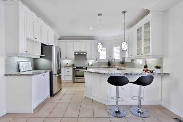 57 Josephine Rd, House detached with 4 bedrooms, 4 bathrooms and 4 parking in Vaughan ON | Image 4