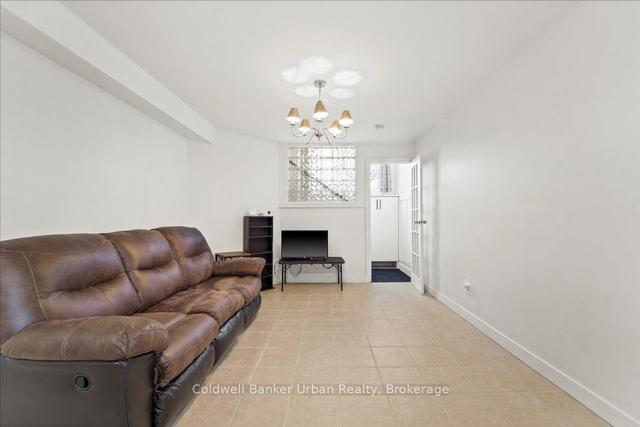 2493 Rossini Blvd, House detached with 3 bedrooms, 3 bathrooms and 4 parking in Windsor ON | Image 6