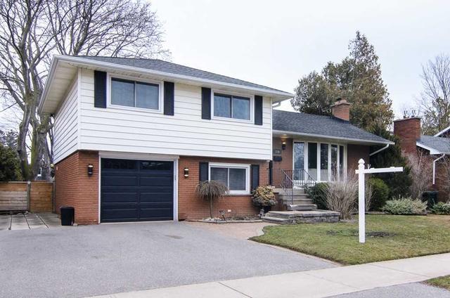 189 White Pines Dr, House detached with 4 bedrooms, 2 bathrooms and 2 parking in Burlington ON | Image 1