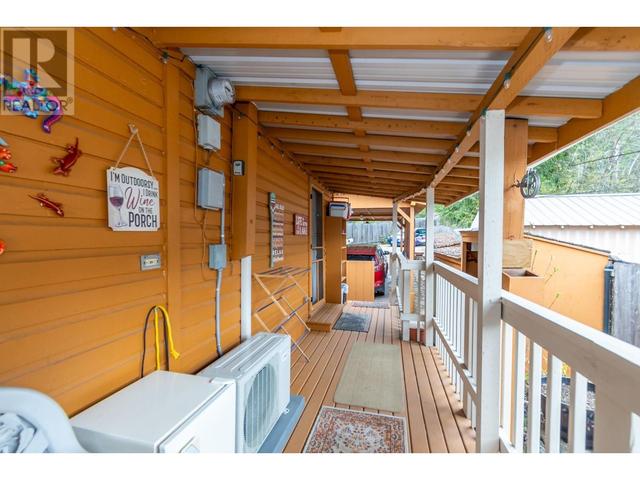 8518 - 97a Highway Unit# 5, Home with 2 bedrooms, 1 bathrooms and 4 parking in North Okanagan F BC | Image 27