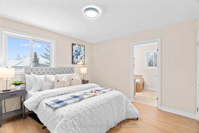 225 William St E, House detached with 3 bedrooms, 3 bathrooms and 8 parking in North Middlesex ON | Image 9