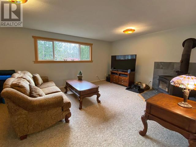 180 Hillcrest Avenue, House detached with 5 bedrooms, 2 bathrooms and null parking in Port Edward BC | Image 21