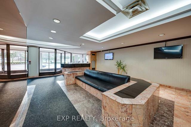 410 - 1 Rowntree Rd, Condo with 2 bedrooms, 2 bathrooms and 1 parking in Toronto ON | Image 6