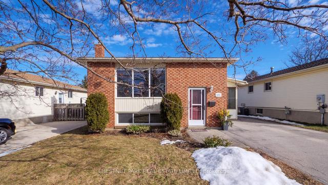 1375 13th Ave E, House detached with 2 bedrooms, 2 bathrooms and 3 parking in Owen Sound ON | Image 35