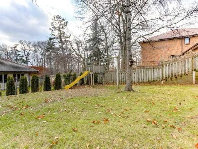 1439 Military Tr, House detached with 3 bedrooms, 2 bathrooms and 8 parking in Toronto ON | Image 19