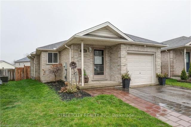 1864 Bloom Cres, House detached with 3 bedrooms, 1 bathrooms and 3 parking in London ON | Image 32