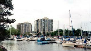 1108 - 65 Ellen St, Condo with 2 bedrooms, 2 bathrooms and null parking in Barrie ON | Image 1