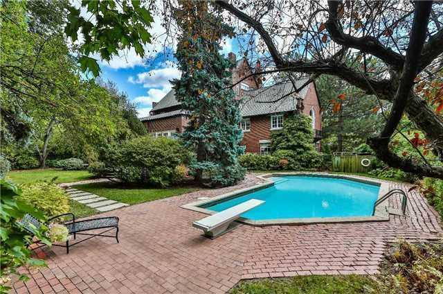64 Binscarth Rd, House detached with 6 bedrooms, 6 bathrooms and 6 parking in Toronto ON | Image 16