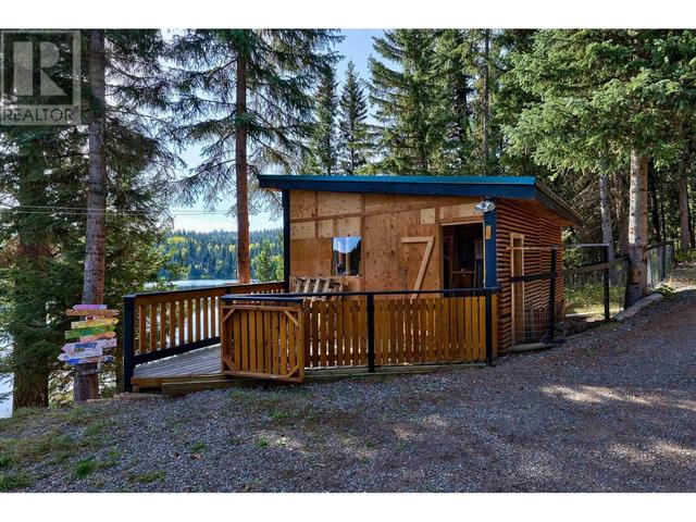 8196 N Bridge Lake Road, House detached with 1 bedrooms, 1 bathrooms and null parking in Cariboo L BC | Image 24