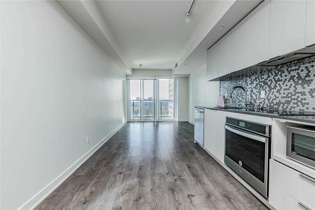 1111 - 2 Sonic Way, Condo with 1 bedrooms, 2 bathrooms and 1 parking in Toronto ON | Image 3