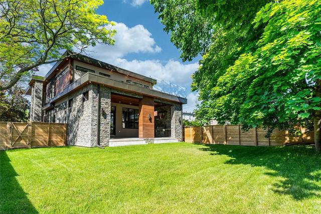 9 Cumberland Dr, House detached with 4 bedrooms, 5 bathrooms and 4 parking in Mississauga ON | Image 26