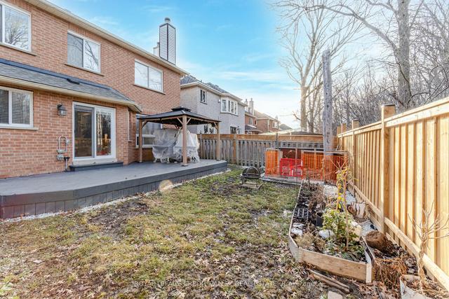 103 Vivians Cres, House detached with 4 bedrooms, 3 bathrooms and 6 parking in Brampton ON | Image 35