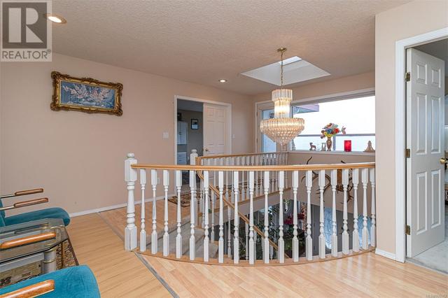 365 Trinity Dr, House detached with 8 bedrooms, 6 bathrooms and 2 parking in Nanaimo BC | Image 20