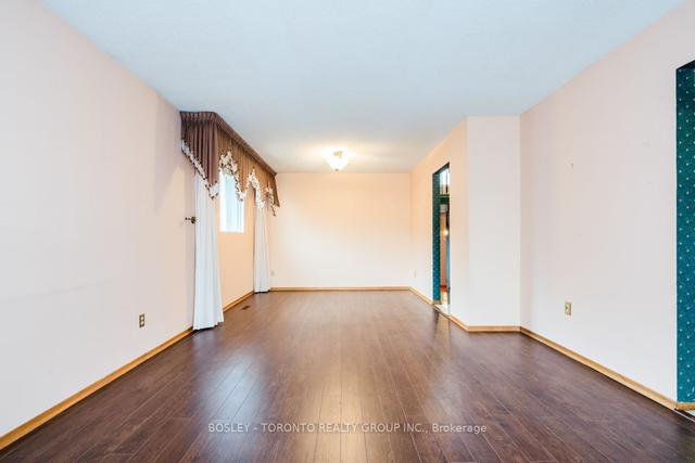 28 Leander St, House detached with 4 bedrooms, 3 bathrooms and 6 parking in Brampton ON | Image 35