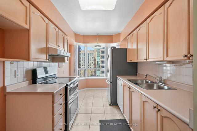 905 - 35 Finch Ave E, Condo with 2 bedrooms, 2 bathrooms and 1 parking in Toronto ON | Image 2