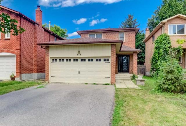 18 Belvedere Cres, House detached with 3 bedrooms, 3 bathrooms and 6 parking in Richmond Hill ON | Image 1