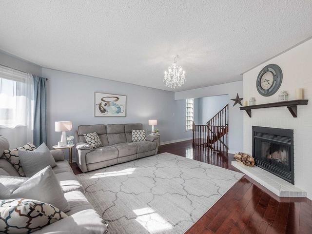 45 Red Rock Dr, House detached with 3 bedrooms, 4 bathrooms and 6 parking in Richmond Hill ON | Image 5