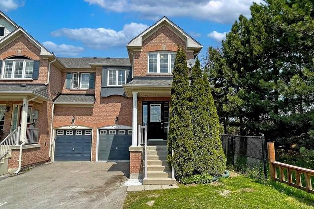 110 Burgess Cres, House attached with 3 bedrooms, 4 bathrooms and 5 parking in Newmarket ON | Image 1