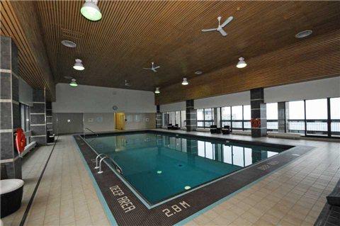 1822 - 33 Harbour Sq, Condo with 1 bedrooms, 1 bathrooms and 1 parking in Toronto ON | Image 10