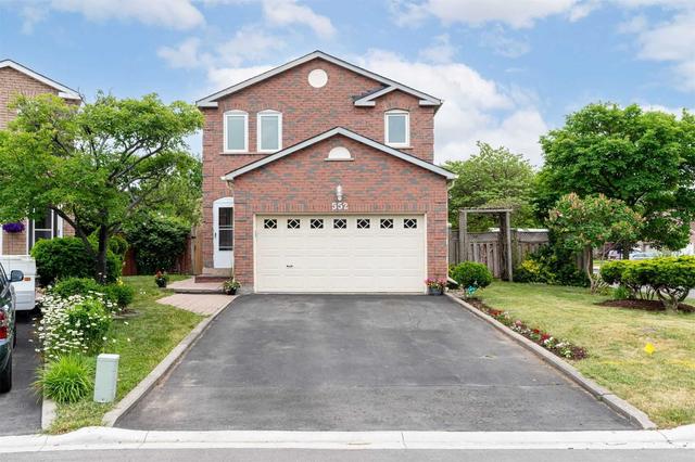 552 Loretta Crt, House detached with 4 bedrooms, 4 bathrooms and 6 parking in Mississauga ON | Image 23