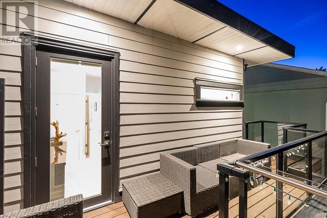 357 E 4th Street, House detached with 5 bedrooms, 5 bathrooms and 2 parking in North Vancouver BC | Image 23