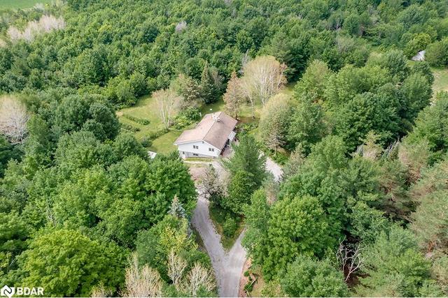 4328 Line 8 N, House detached with 4 bedrooms, 3 bathrooms and 16 parking in Oro Medonte ON | Image 34