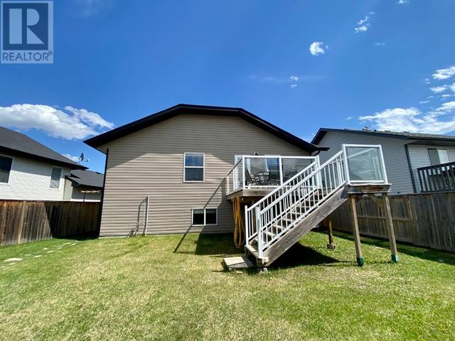 4406 - 58 Street Close, House detached with 3 bedrooms, 3 bathrooms and 2 parking in Rocky Mountain House AB | Image 32