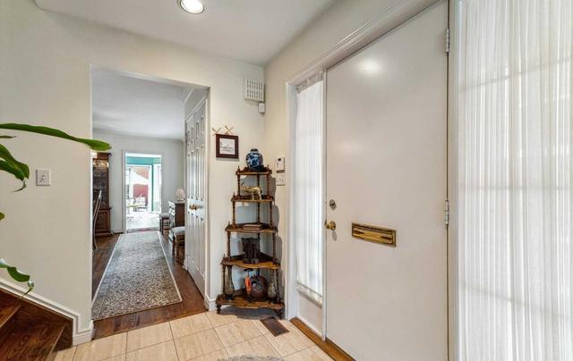 241 Woburn Ave, House detached with 3 bedrooms, 4 bathrooms and 2 parking in Toronto ON | Image 3
