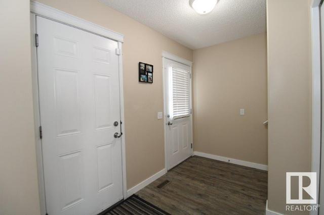 7852 7 Av Sw, House detached with 3 bedrooms, 2 bathrooms and null parking in Edmonton AB | Image 6