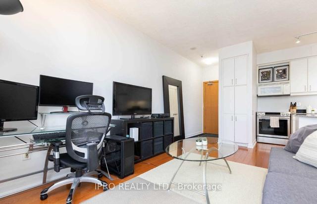3206 - 33 Sheppard Ave E, Condo with 1 bedrooms, 1 bathrooms and 0 parking in Toronto ON | Image 17