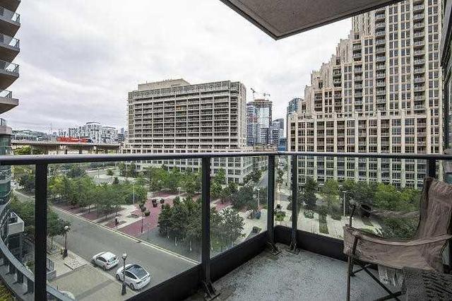 620 - 215 Fort York Blvd, Condo with 2 bedrooms, 1 bathrooms and 1 parking in Toronto ON | Image 14