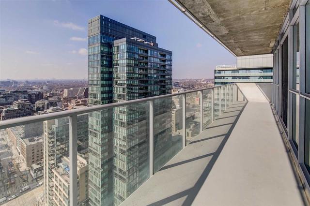 3209 - 375 King St W, Condo with 1 bedrooms, 2 bathrooms and 0 parking in Toronto ON | Image 11