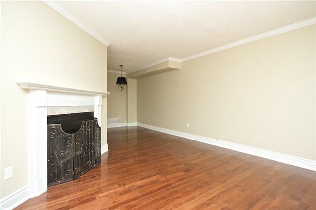 529 - 895 Maple Ave, Townhouse with 2 bedrooms, 2 bathrooms and 1 parking in Burlington ON | Image 5