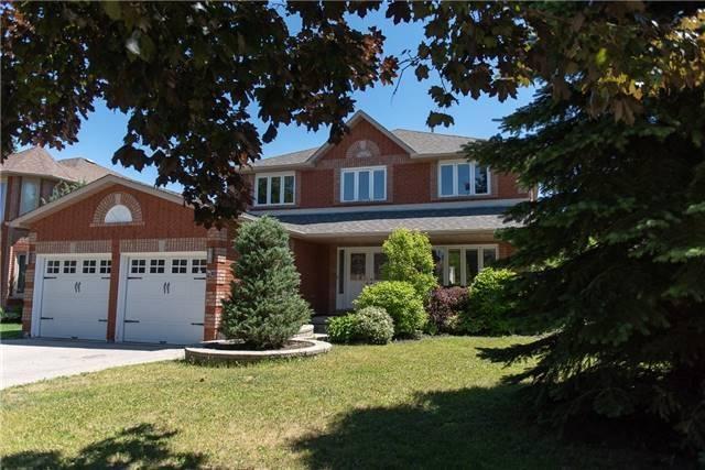 80 Bishop Dr, House detached with 4 bedrooms, 4 bathrooms and 2 parking in Barrie ON | Image 1