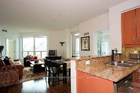 1903 - 300 Bloor St E, Condo with 2 bedrooms, 2 bathrooms and 1 parking in Toronto ON | Image 14